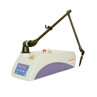 Bon prix Machine chirurgicale de laser de CO2 de 15W pour le déplacement de cicatrice et le déplacement de colorant En ligne