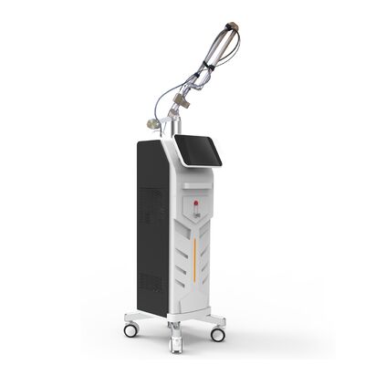 Guter Preis 5MJ Fractional Co2 Laser Maschine Faltenentfernung Akneentfernung Online