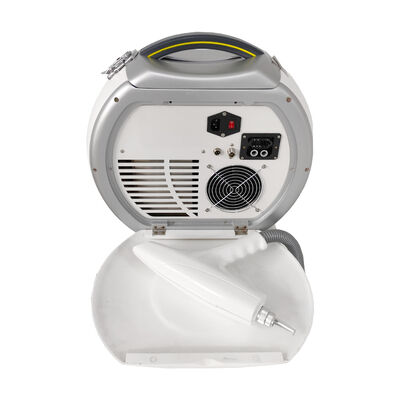 Bom preço Máquina de laser Nd Yag de 1064nm para remoção de tatuagens por laser de carbono On-line