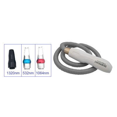 Guter Preis 1064nm 532nm 1320nm Nd Yag Laser Handpiece für Tätowierungs-Abbau Online